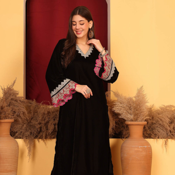 Kinza Black Velvet Kurta with Palazzo (Set of 2) - Image 4